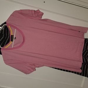 BNWOT Lands End scoop neckline pocket sleeve preppy-style tee